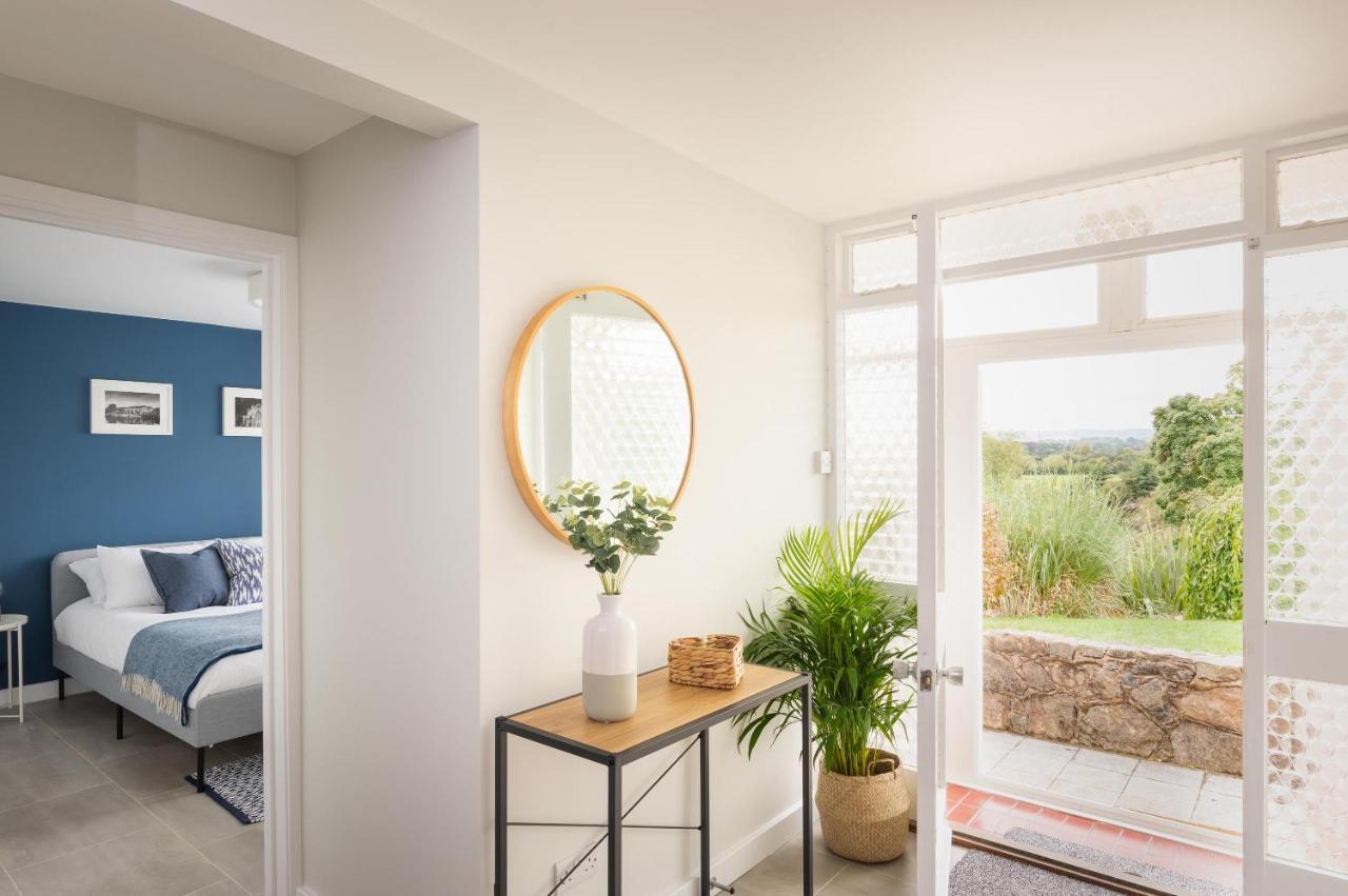 River Retreat Apartment Exeter - River Views & Parking 외부 사진